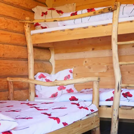 Dom Pachnacy Zywica Farm stay *